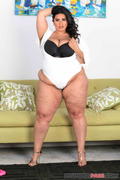 Sofia Rose Flash Back Fucking - 573x b6p7saguz1